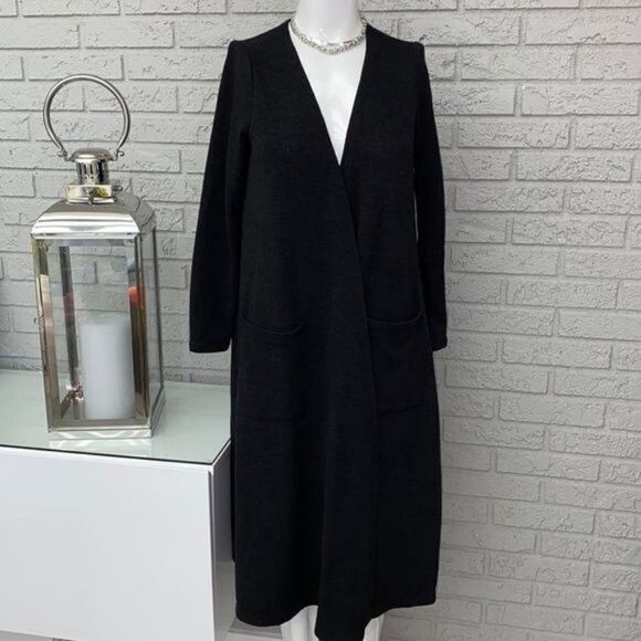 LuLaRoe Sarah Women Black Long Sleeve Open Front Duster Size S - Picture 2 of 10